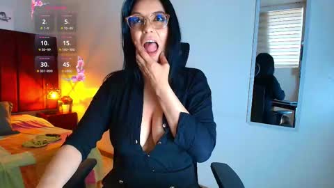 Zuzana21 online show from September 25, 2025, 12:42 pm