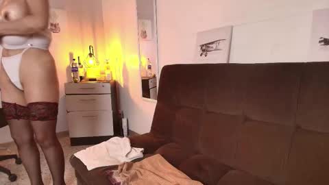 Snapshot of zuzana21 chatting on March 18, 2026, 1:03 pm Zuzana21 online show from March 18, 2026, 1:03 pm