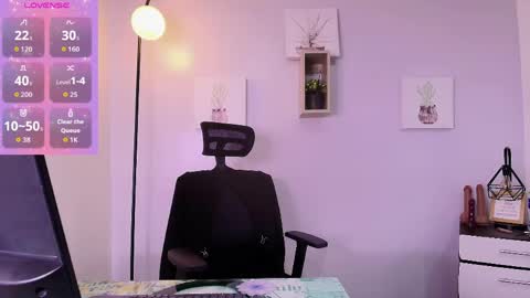 Snapshot of zuzana21 chatting on April 11, 2026, 12:31 pm Zuzana21 online show from April 11, 2026, 12:31 pm