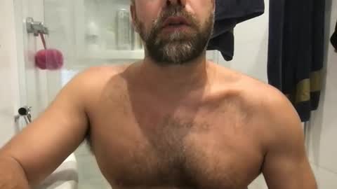 zwetty online show from May 4, 2026, 9:11 pm