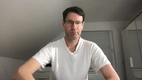 zzz123_cam online show from January 19, 2025, 4:04 pm