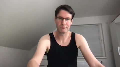 zzz123_cam online show from March 4, 2025, 10:16 pm