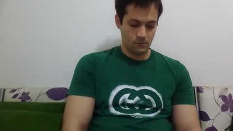 zzzzzzz41 online show from April 1, 2026, 3:53 pm