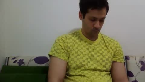 zzzzzzz41 online show from April 2, 2026, 12:03 pm