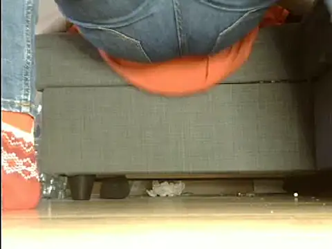 Squirtlady38 online show from February 5, 2025, 5:20 pm