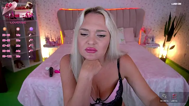 Snapshot of MissyMartinez chatting on July 18, 2026, 6:06 am MissyMartinez online show from July 18, 2026, 6:06 am