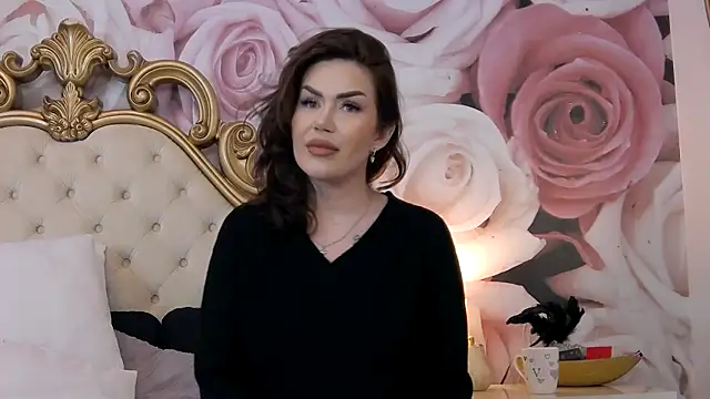 HessaHessy online show from March 3, 2025, 3:20 pm