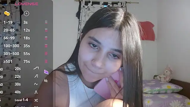 mia  lopez  online show from February 14, 2025, 11:09 pm