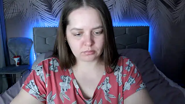 uliastar online show from March 21, 2025, 1:01 pm