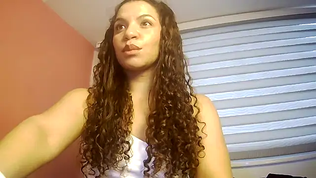 Snapshot of gatubelahot chatting on May 15, 2026, 8:16 pm gatubelahot online show from May 15, 2026, 8:16 pm