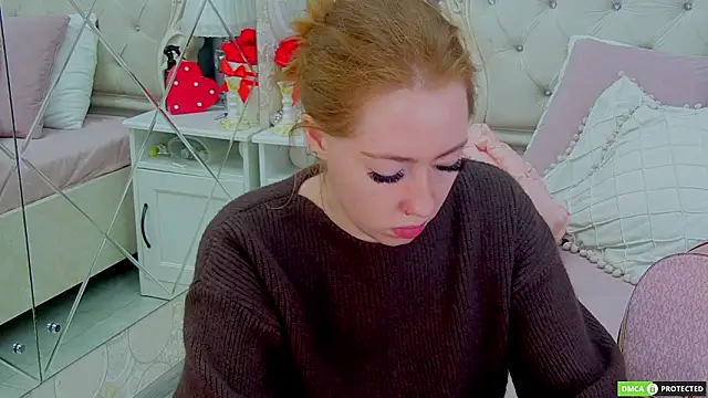 TinaBrook online show from February 2, 2026, 3:38 am