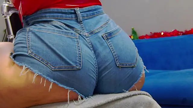 Katewalker  online show from December 23, 2024, 9:08 pm