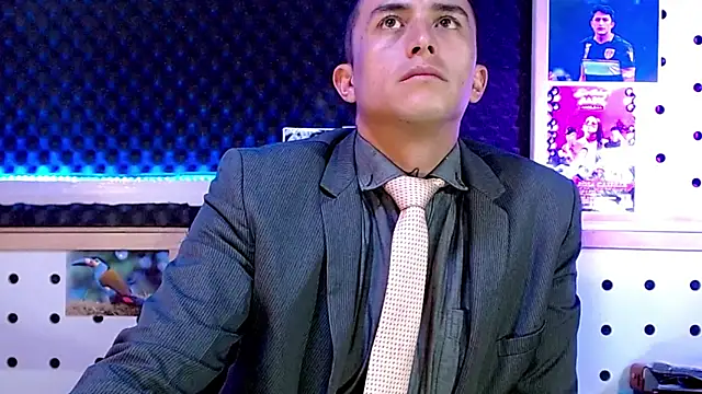 Darko0717 online show from February 20, 2025, 5:18 pm