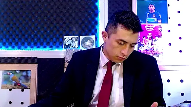 Darko0717 online show from February 23, 2025, 12:27 pm