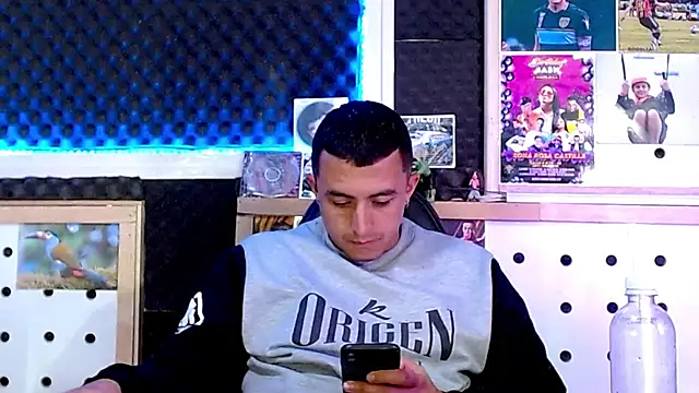 Darko0717 online show from March 12, 2025, 11:12 pm