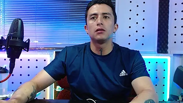 Darko0717 online show from April 10, 2026, 12:27 am