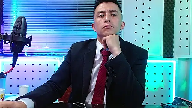 Darko0717 online show from April 12, 2026, 12:54 pm