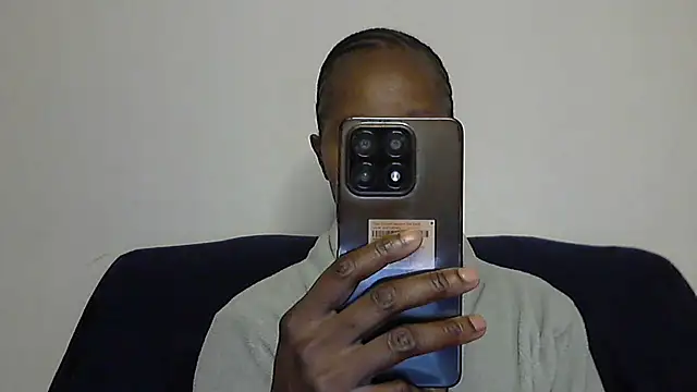 sluttylaura21 online show from March 21, 2025, 5:00 am