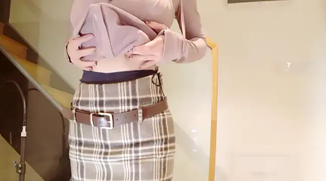 Snapshot of Serena-AU chatting on January 14, 2025, 2:43 pm Serena-AU online show from January 14, 2025, 2:43 pm