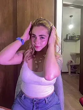 pamelao online show from April 16, 2026, 11:29 pm