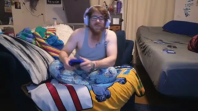 LovelyGreekDick6 online show from November 4, 2025, 11:53 am