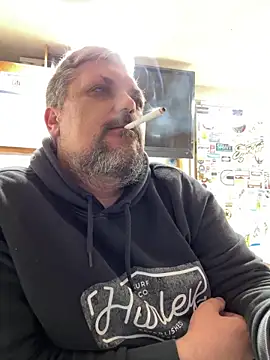 tank32s online show from March 16, 2025, 8:43 am