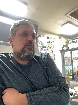 tank32s online show from March 17, 2025, 7:13 am