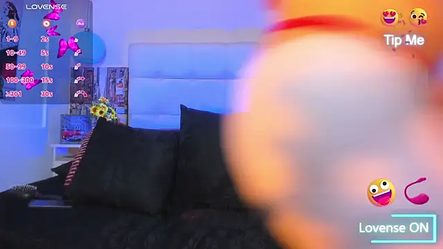 cinthya walker1 online show from April 17, 2026, 2:20 pm