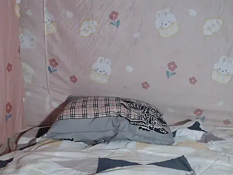 Snapshot of Naughty_Asian_Joy chatting on July 3, 2026, 12:44 pm Naughty Asian Joy online show from July 3, 2026, 12:44 pm