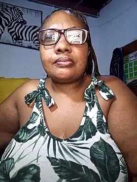 YELLOW BONE online show from April 3, 2026, 8:40 pm