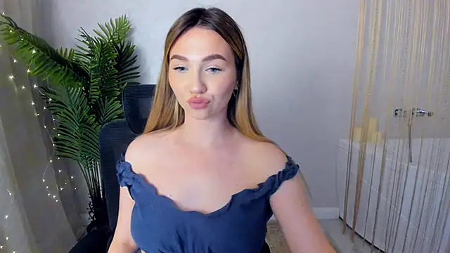 GracefulLook online show from January 18, 2025, 2:03 am