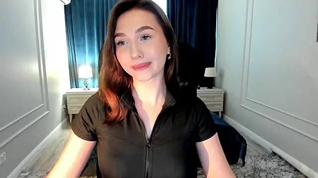 GracefulLook online show from February 4, 2025, 12:44 pm