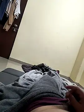 rajstrip12650 online show from February 1, 2026, 1:37 am