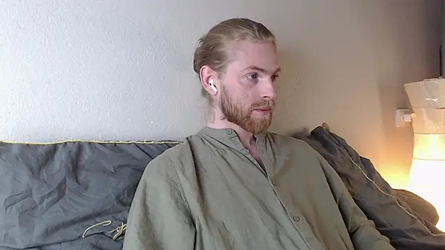 Damien Bi online show from October 24, 2025, 8:38 pm