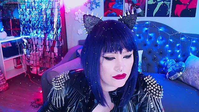 wickedxqueen online show from January 5, 2025, 9:25 pm