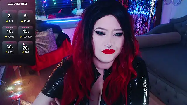wickedxqueen online show from January 17, 2025, 5:21 am