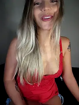 HannaFallow online show from April 23, 2026, 3:19 am