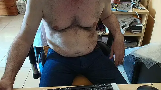 angelgarcia269 online show from February 28, 2026, 12:50 pm