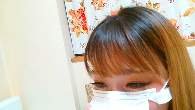 liliyRiSAcha-n online show from December 14, 2024, 8:56 am