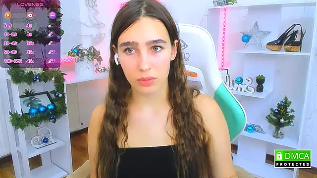  Eliizabeth  online show from December 22, 2025, 10:18 pm