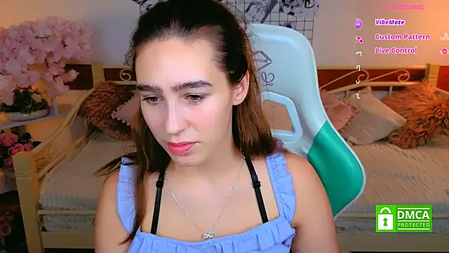 Snapshot of _Eliizabeth_ chatting on February 16, 2026, 10:28 pm Eliizabeth online show from February 16, 2026, 10:28 pm