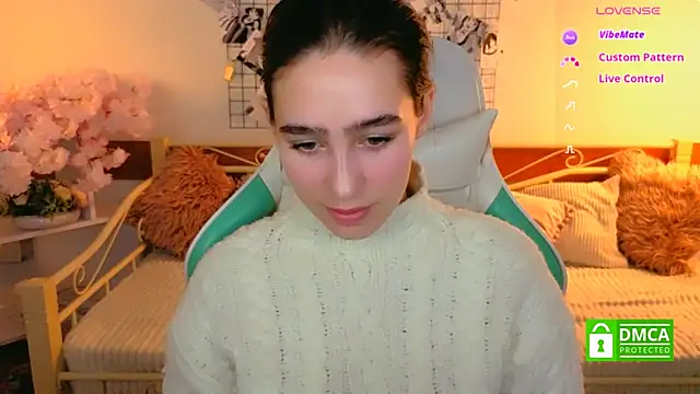 Snapshot of _Eliizabeth_ chatting on February 23, 2026, 10:40 pm Eliizabeth online show from February 23, 2026, 10:40 pm