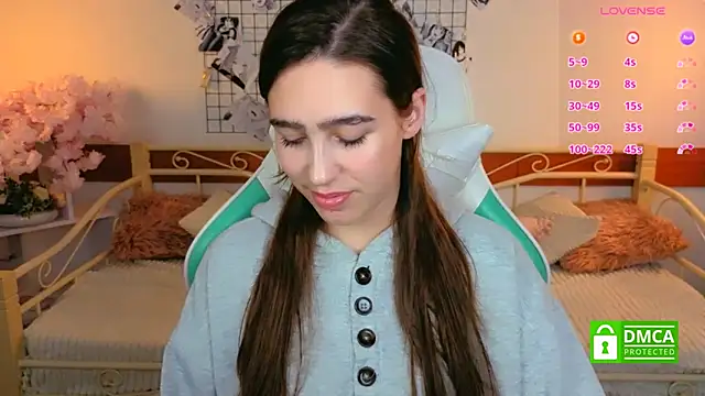 Snapshot of _Eliizabeth_ chatting on March 16, 2026, 10:25 pm Eliizabeth online show from March 16, 2026, 10:25 pm