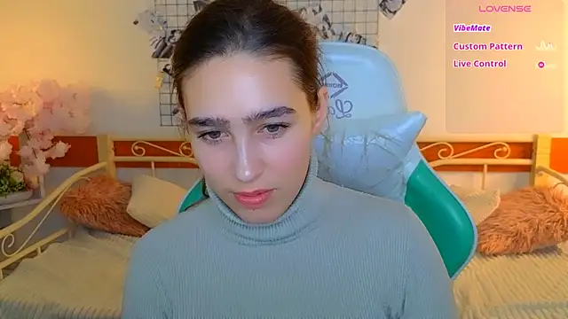 Snapshot of _Eliizabeth_ chatting on March 20, 2026, 10:14 pm Eliizabeth online show from March 20, 2026, 10:14 pm