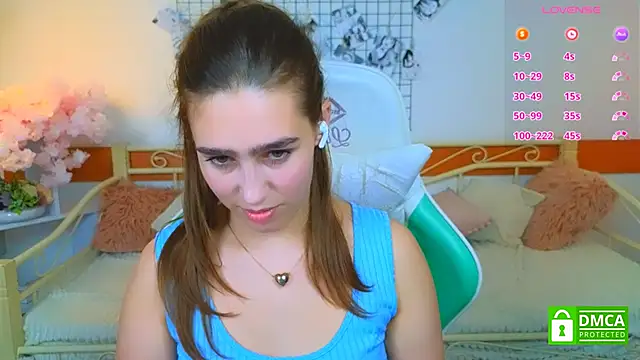 Snapshot of _Eliizabeth_ chatting on March 31, 2026, 10:43 pm Eliizabeth online show from March 31, 2026, 10:43 pm