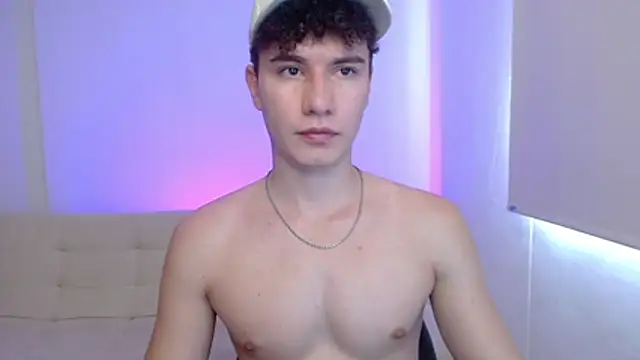Snapshot of adrian_morelly chatting on May 31, 2026, 8:10 pm adrian morelly online show from May 31, 2026, 8:10 pm