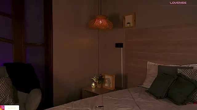 lua ferch   online show from October 16, 2025, 1:12 pm