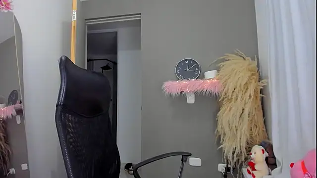 Snapshot of GarciaMilu chatting on September 11, 2025, 2:33 am GarciaMilu online show from September 11, 2025, 2:33 am