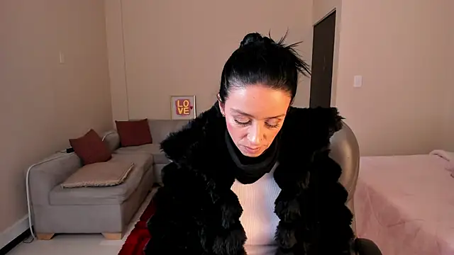Snapshot of Kristen_Garner chatting on May 23, 2026, 7:40 pm Kristen Garner online show from May 23, 2026, 7:40 pm