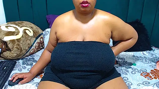 Snapshot of PASION_THUNDERX23 chatting on June 14, 2026, 2:20 am PASION THUNDERX23 online show from June 14, 2026, 2:20 am